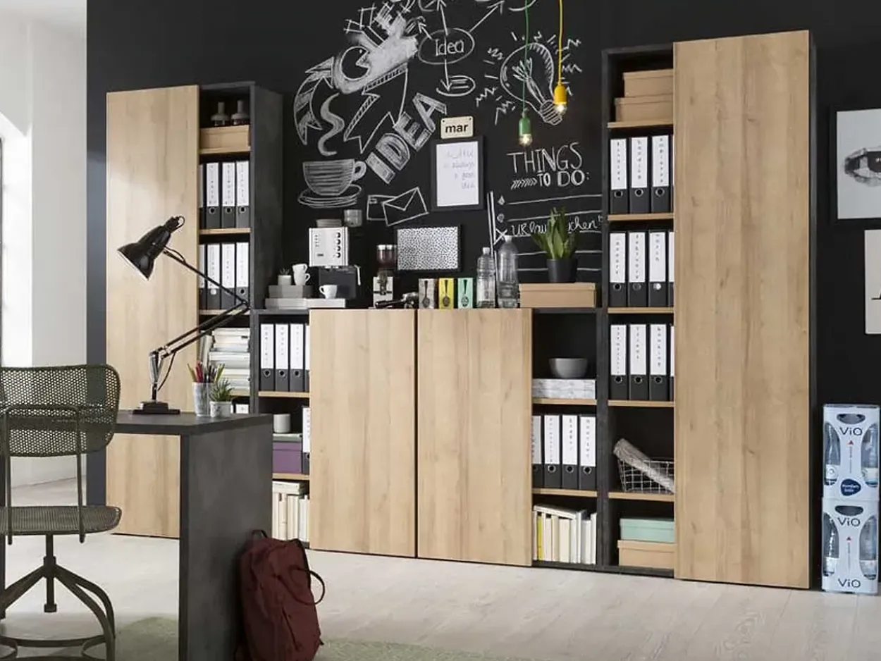 Libreria in legno alta Carissa