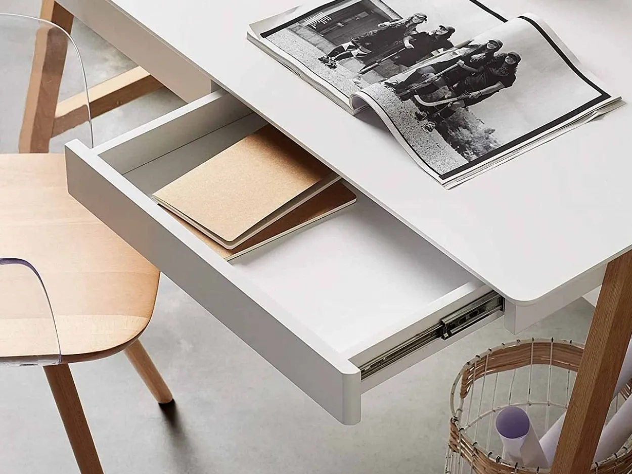 Poltrona Bima legno e plastica trasparente