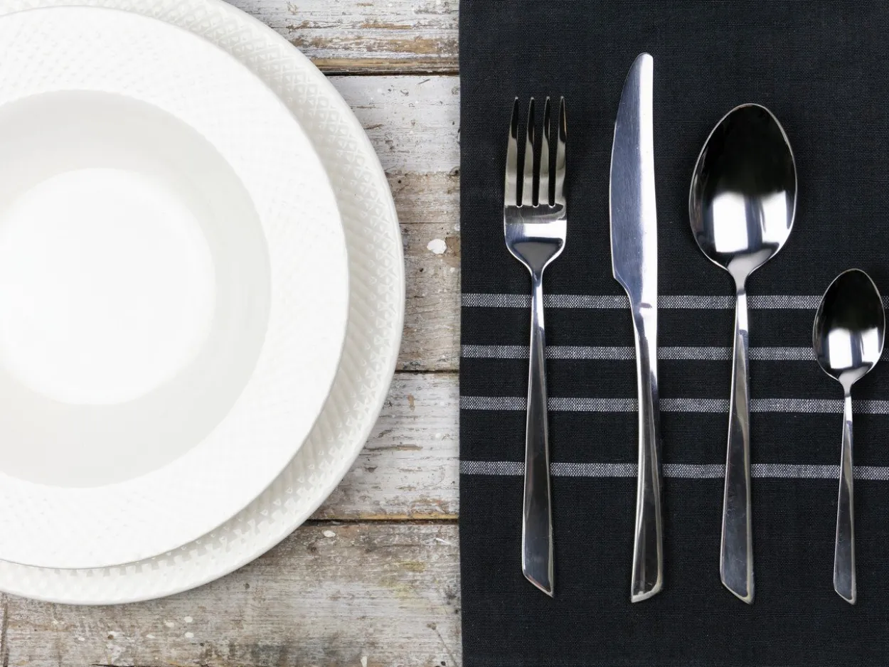 Set posate Cut 24 pezzi in acciaio silver lucido