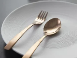 Set posate Madison 24 pezzi in acciaio copper lucido