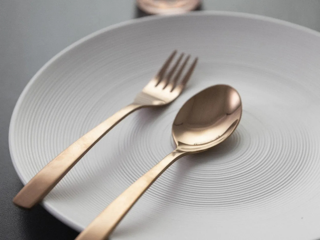 Set posate Madison 24 pezzi in acciaio copper lucido
