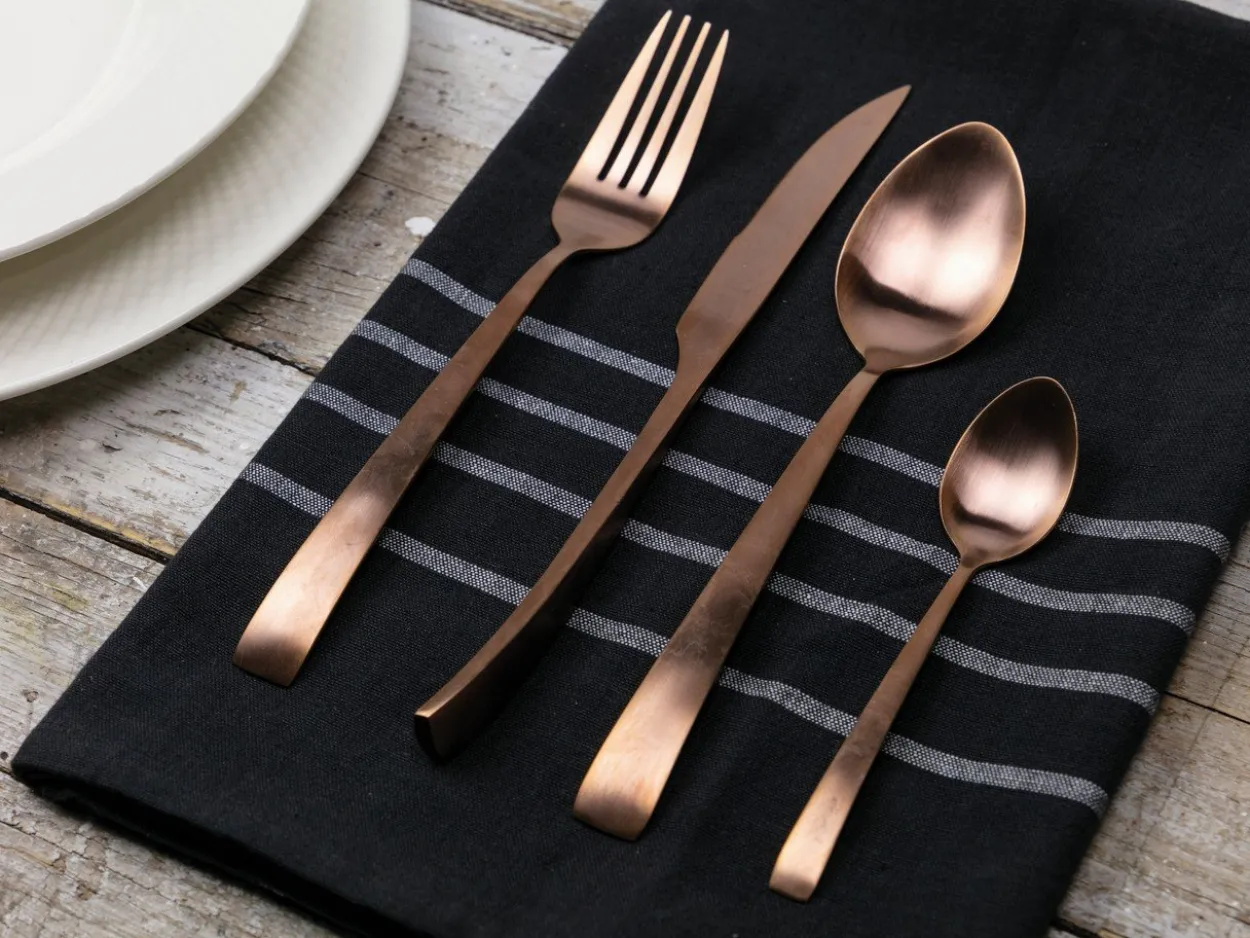 Set posate Park Avenue 24 pezzi in acciaio copper opaco
